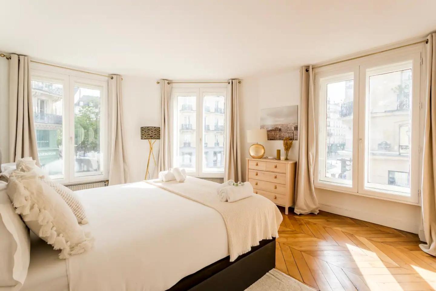 8P - 3Br Le Marais Spacious - Central - Historic Apt Paris Exteriör bild
