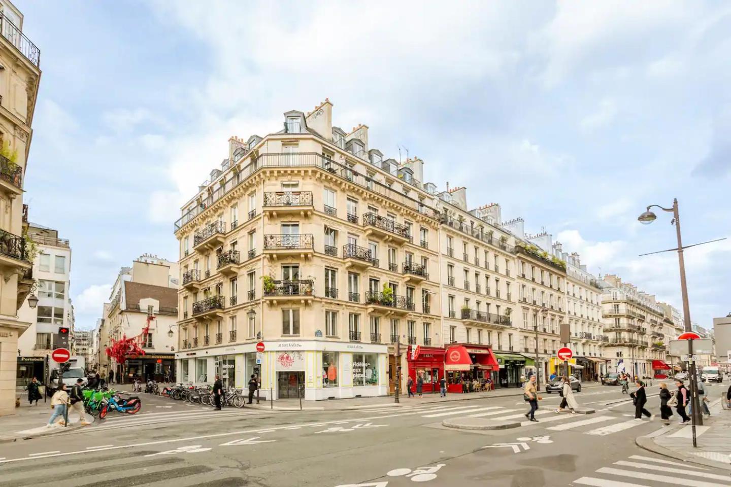 8P - 3Br Le Marais Spacious - Central - Historic Apt Paris Exteriör bild